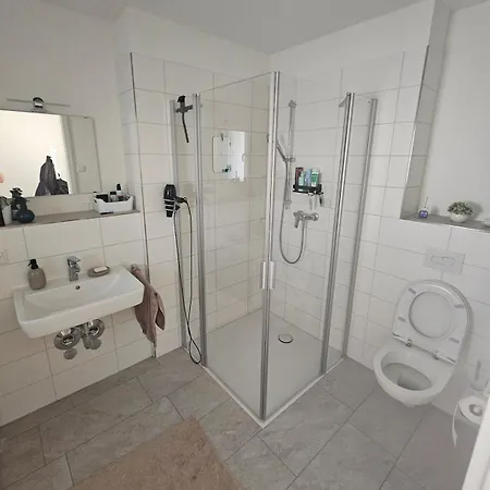 Bright 2-room With Balcony In 뉘른베르크