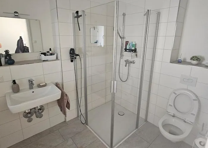 Bright 2-room With Balcony In 뉘른베르크