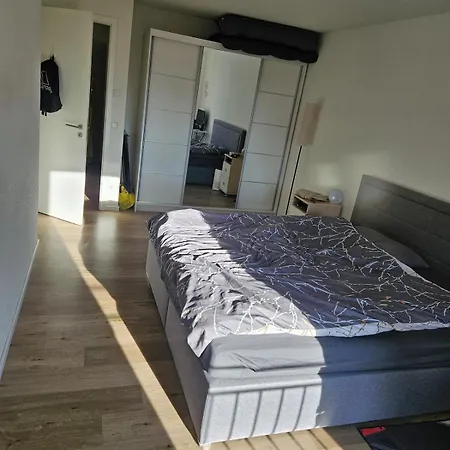 Bright 2-room With Balcony In Apartamento Nuremberga