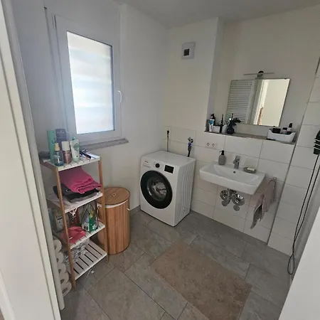 Апартаменты Bright 2-room With Balcony In Нюрнберг