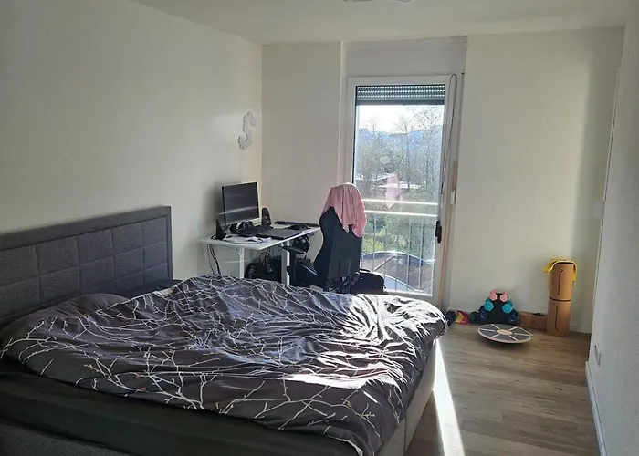 Bright 2-room With Balcony In דירה