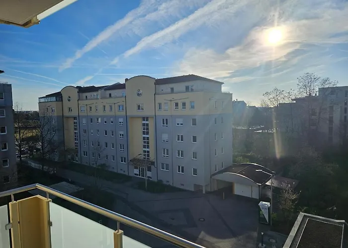 Bright 2-room With Balcony In Apartment